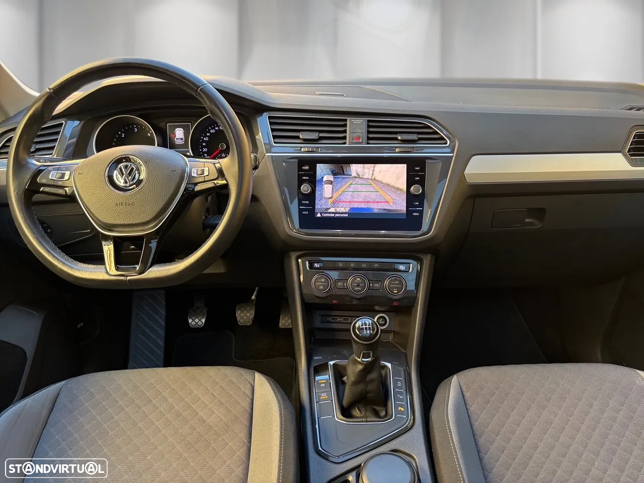 VW Tiguan 1.6 TDI Confortline - 4