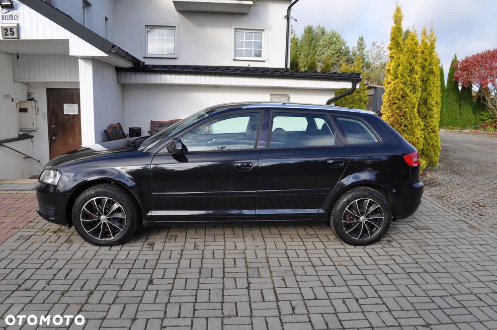 Audi A3 Sportback 2009 photo 3