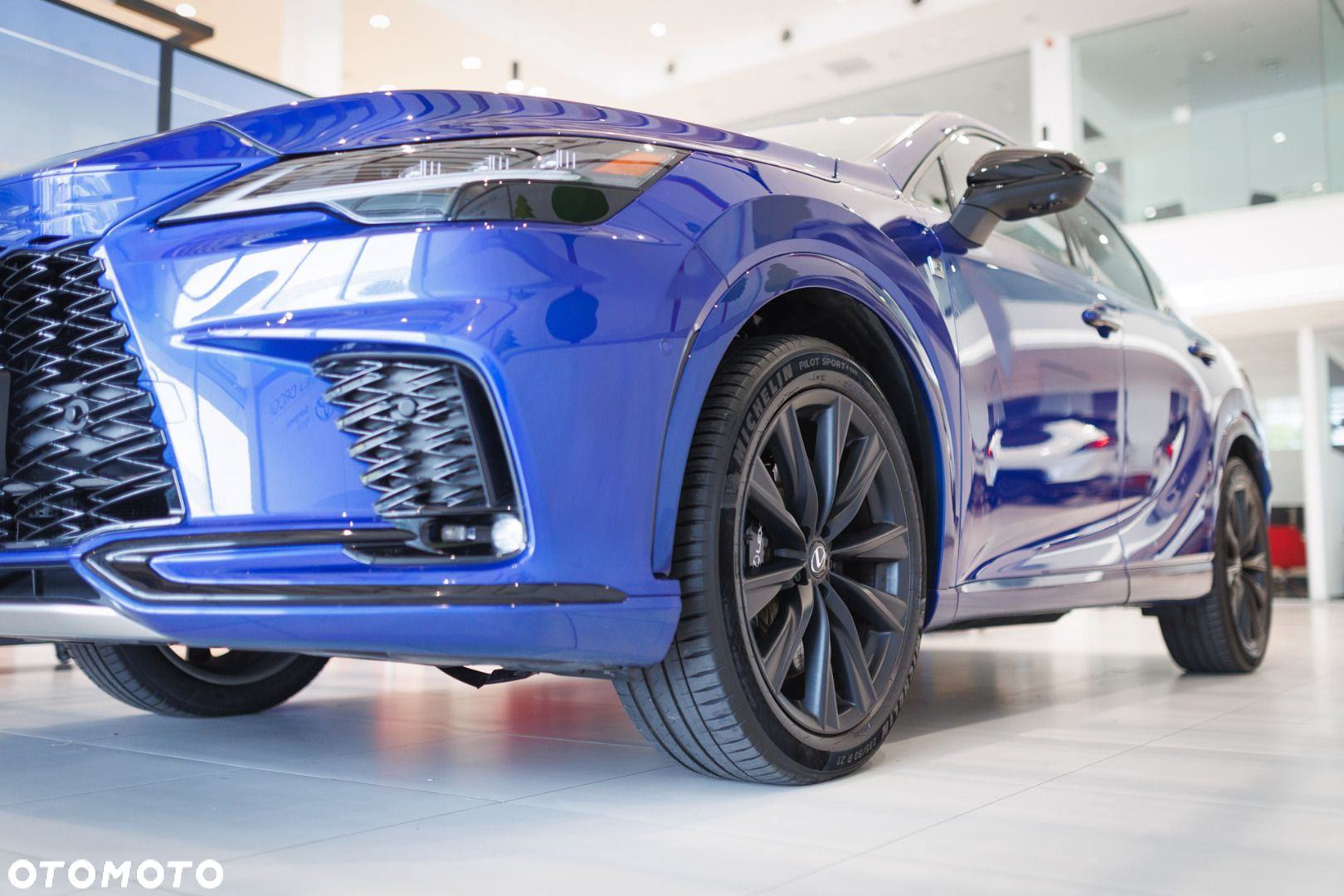 Lexus RX - 15