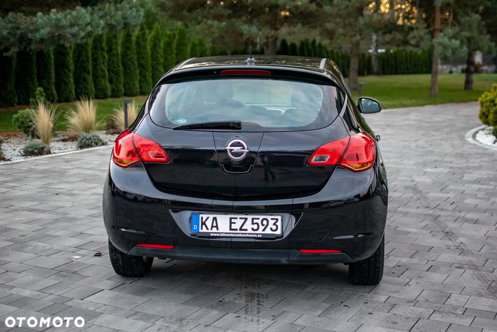 Opel Astra - 22