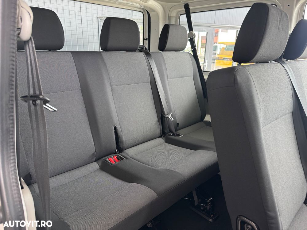 Volkswagen Transporter - 17