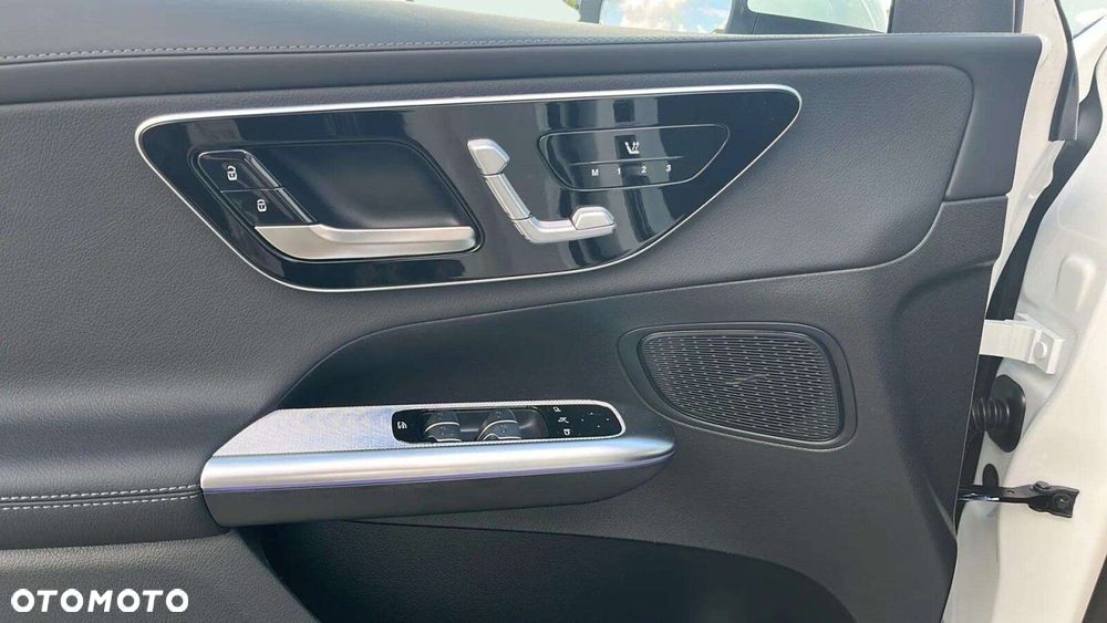 Mercedes-Benz GLC - 14