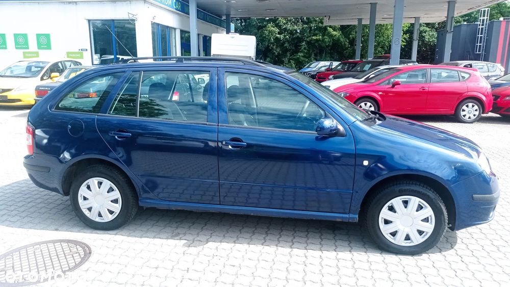 Skoda Fabia 1.4 16V Combi Comfort - 24