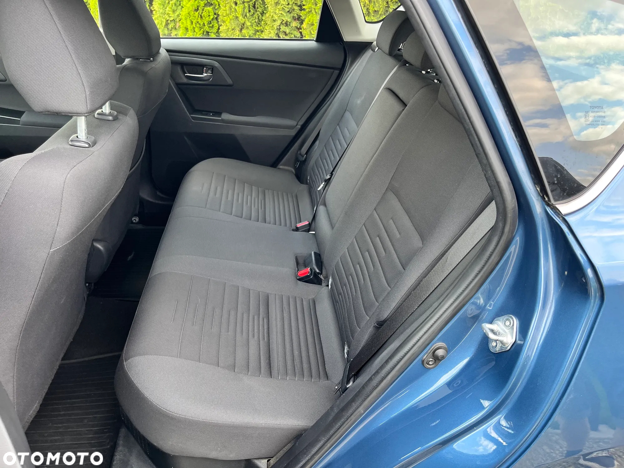 Toyota Auris Hybrid 135 Active - 11