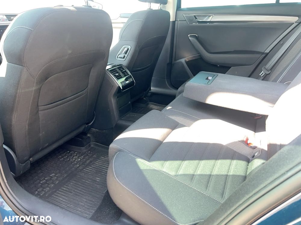 Skoda Superb 2.0 TDI 4X4 DSG Scout - 13
