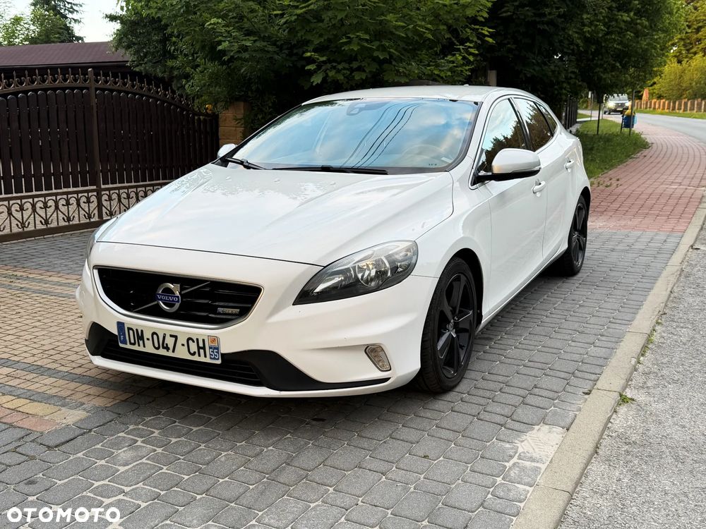 Volvo V40 D2 R Design - 2