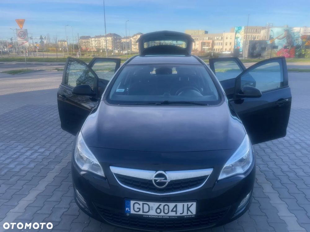 Opel Astra 1.7 CDTI DPF Color Edition - 9