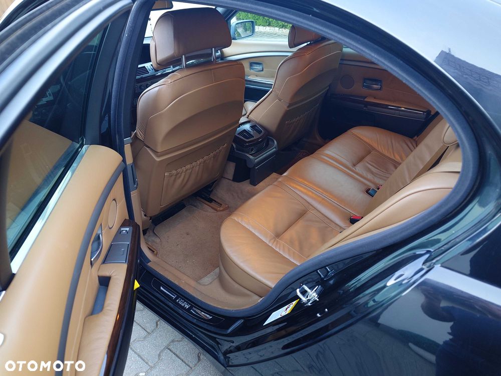 BMW Seria 7 - 6