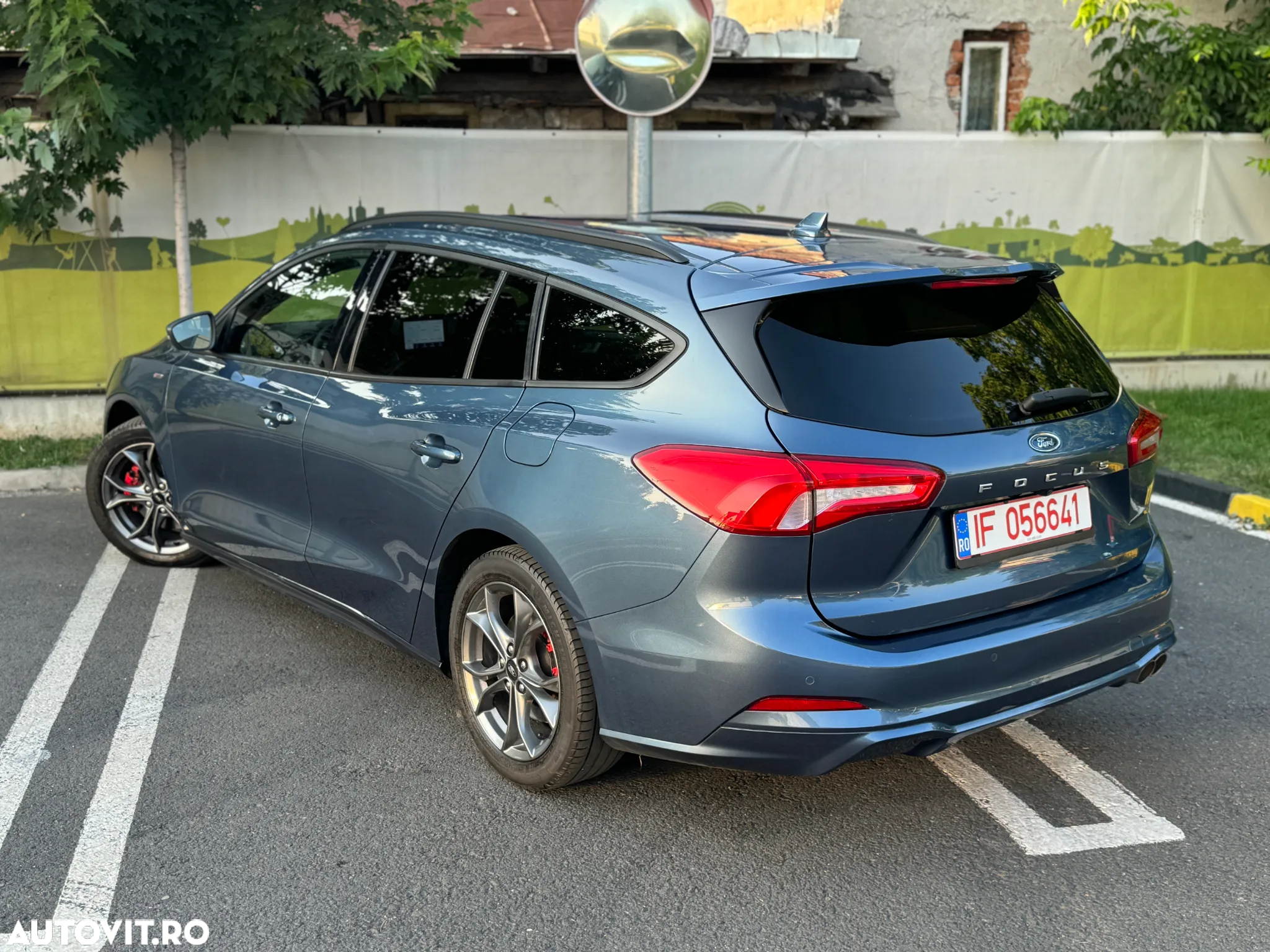Ford Focus 1.5 Ecoboost ST-Line - 6
