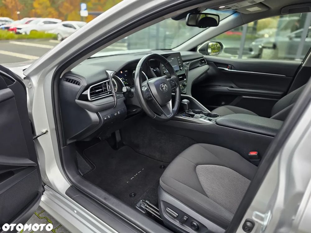 Toyota Camry 2.5 Hybrid Comfort CVT - 20