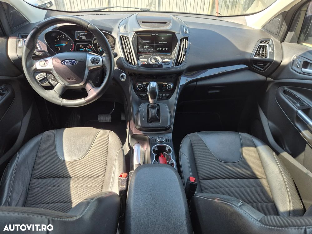 Ford Kuga 2.0 TDCi 4WD Powershift Titanium - 5