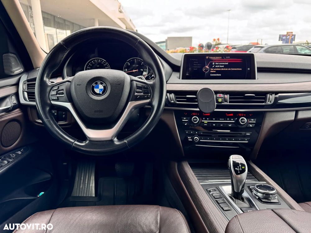 BMW X5 xDrive40d - 14