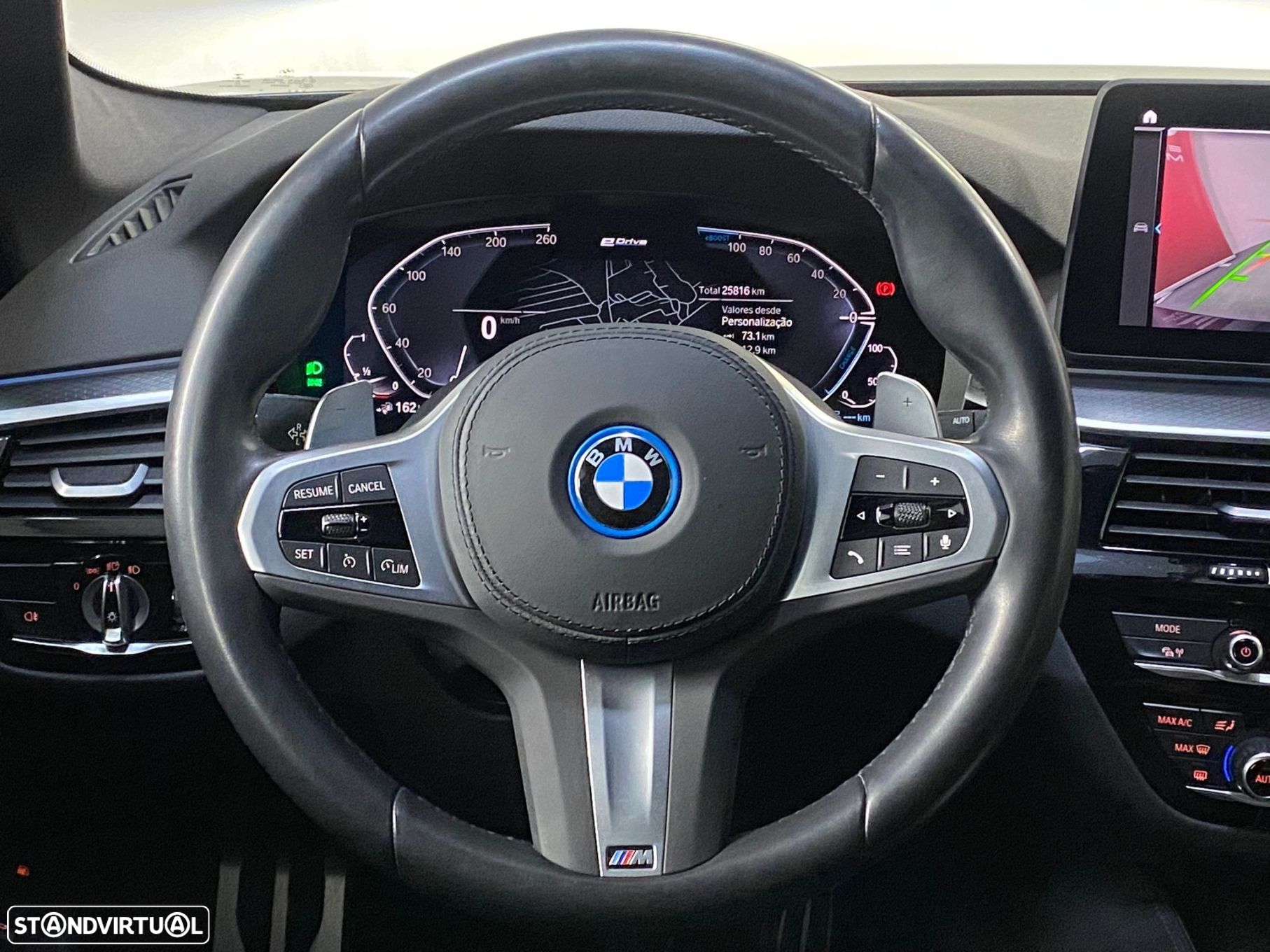 BMW 530 e Pack Desportivo M - 9