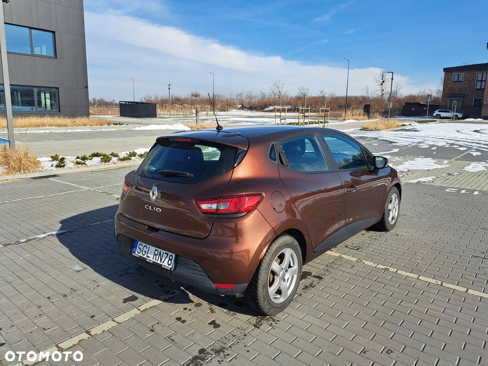 Renault Clio 1.2 16V Expression - 16