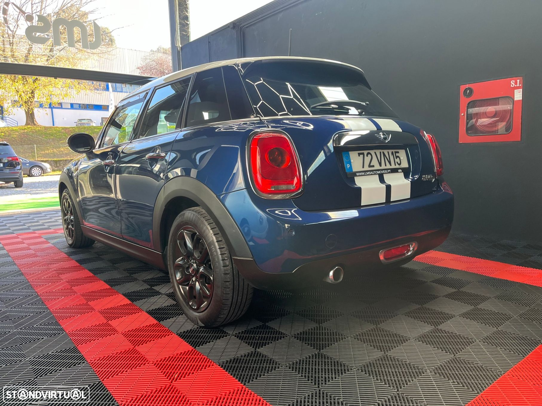 MINI 5 Portas Cooper D - 5