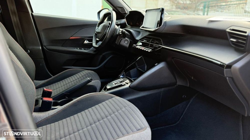 Peugeot 2008 1.5 BlueHDi Active Pack EAT8 - 12