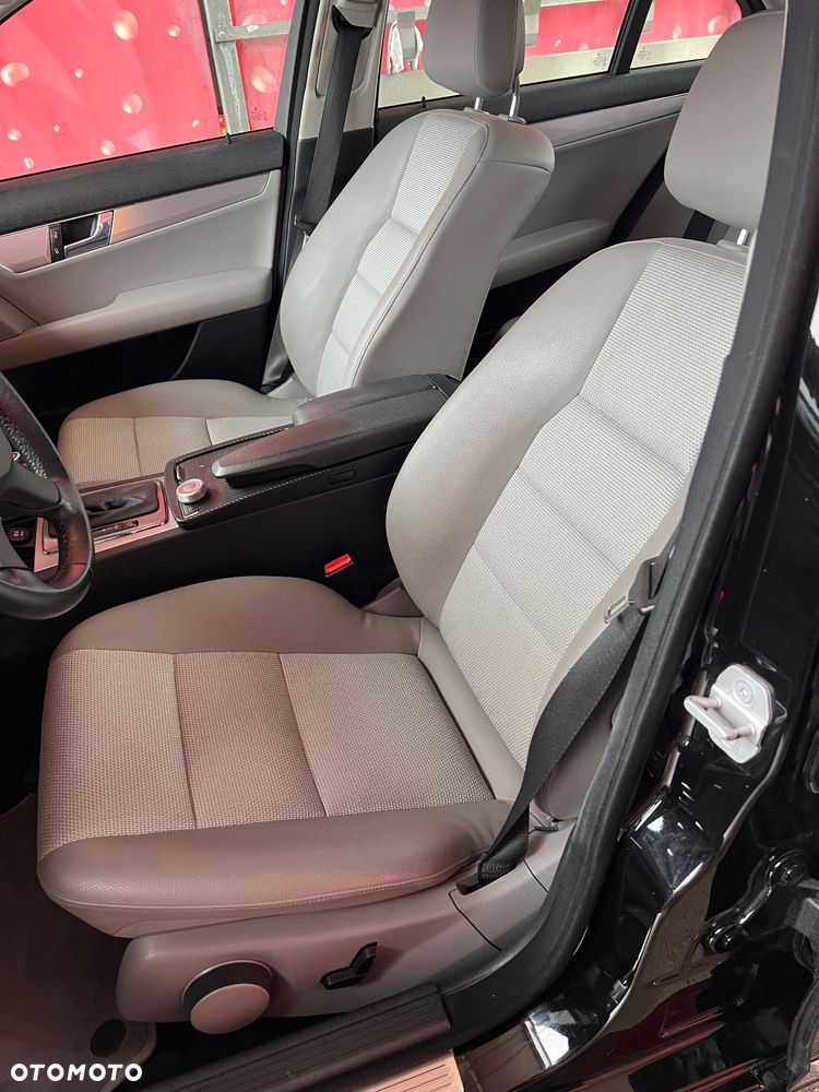 Mercedes-Benz Klasa C 200 Kompressor Automatik Avantgarde - 17