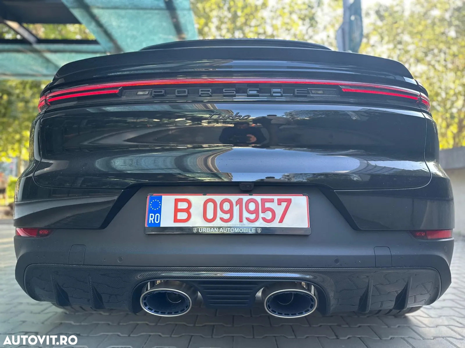 Porsche Cayenne Coupe Turbo E-Hybrid Tiptronic S GT-Paket - 10