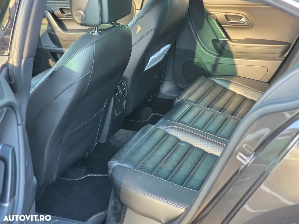 Volkswagen Passat CC 2.0 TDI DSG 4Motion BMT - 14