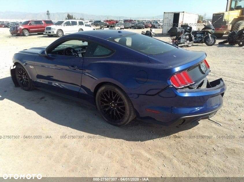 Ford Mustang - 11