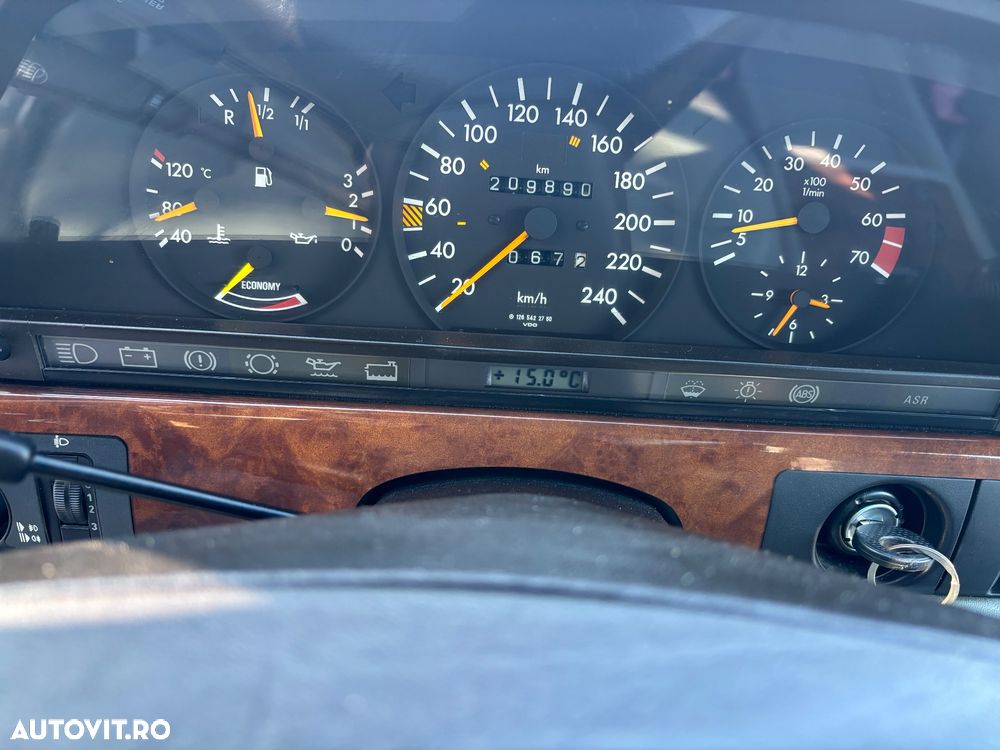 Mercedes-Benz W126 - 8