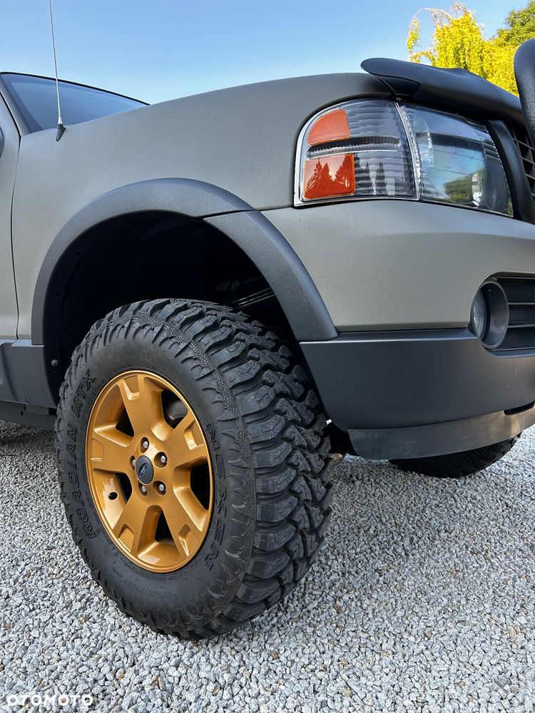 Ford Explorer 4.6 - 9