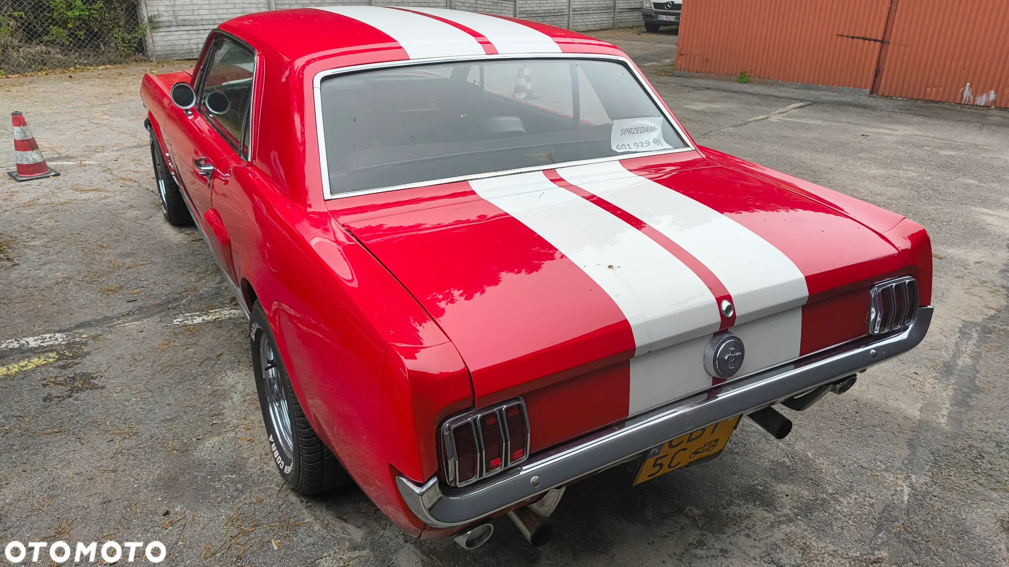 Ford Mustang - 15