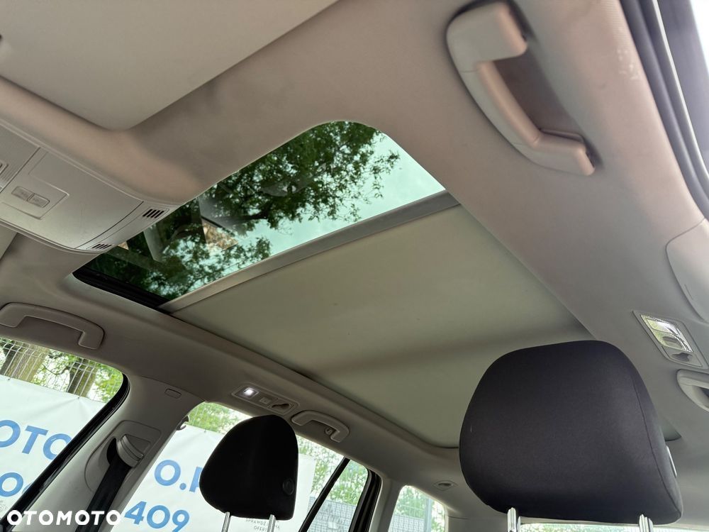 Volkswagen Golf 1.6 TDI DPF DSG Highline - 21