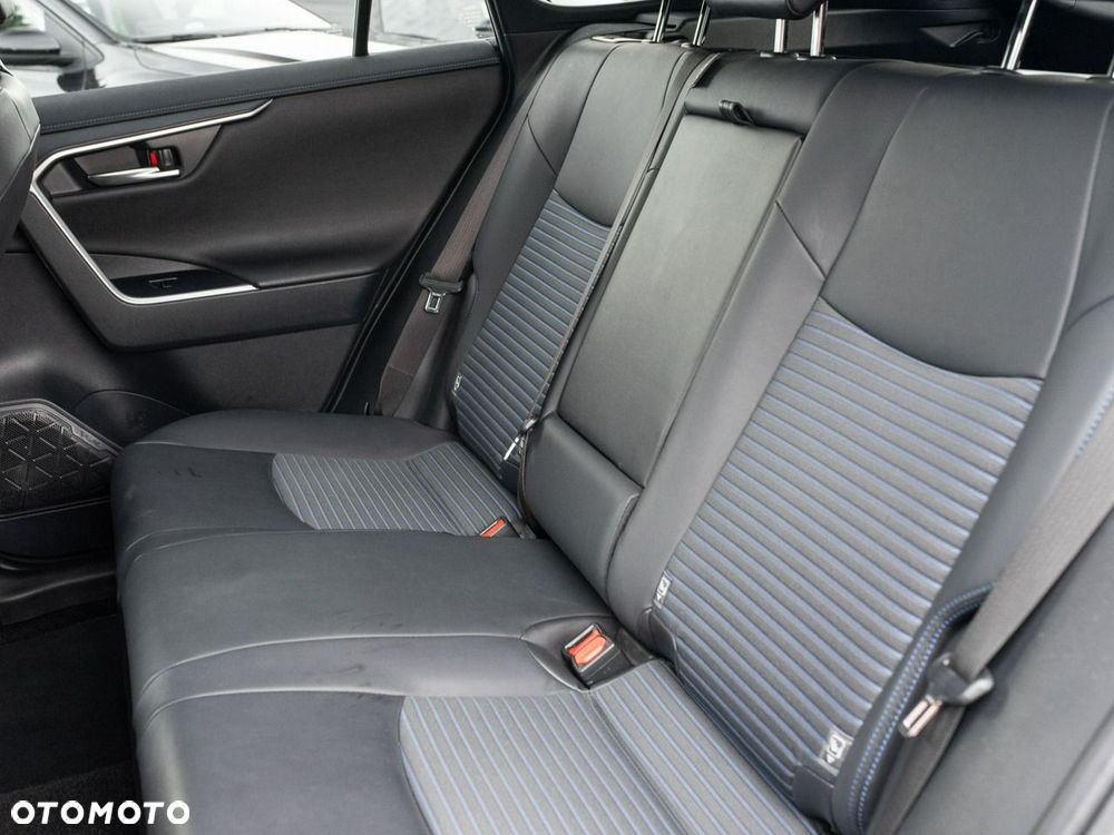 Toyota RAV4 - 25