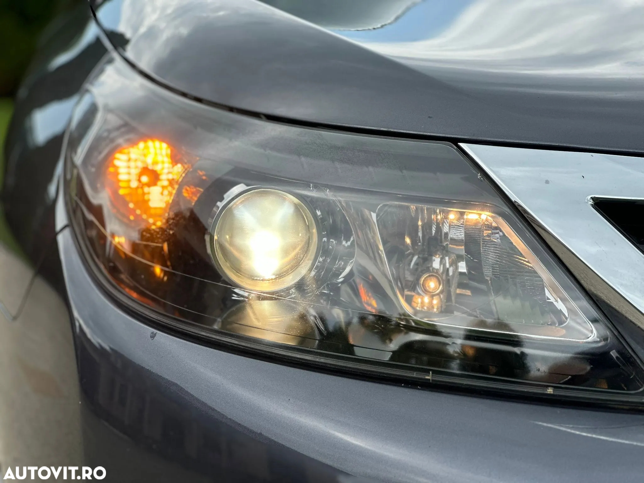 Renault Latitude 2.0 dCi Luxury - 24