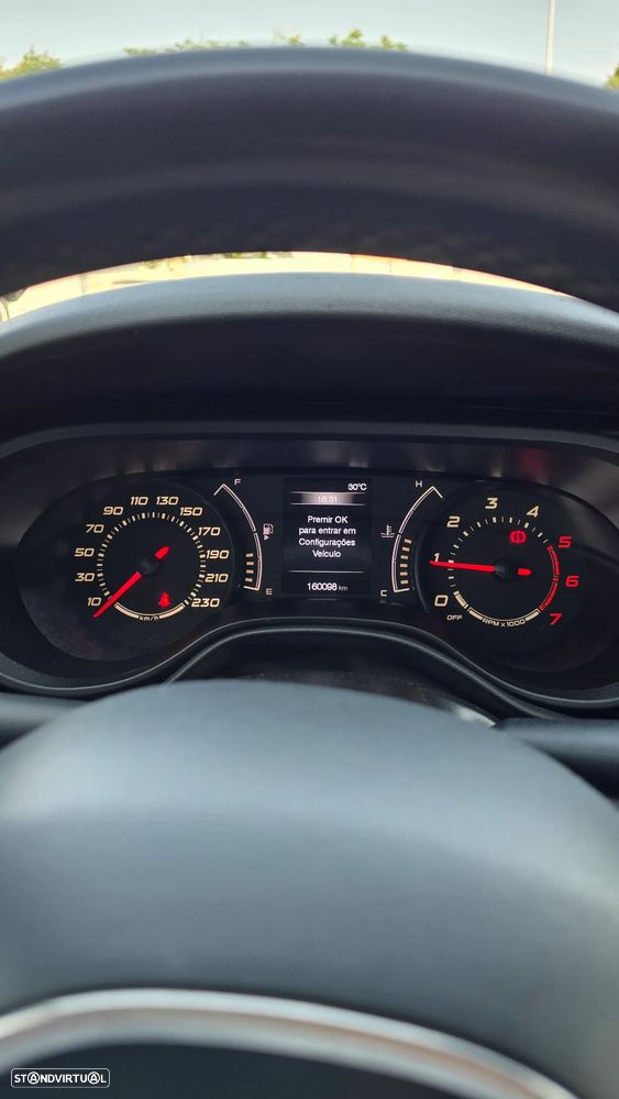 Fiat Tipo 1.3 M-Jet Street - 24