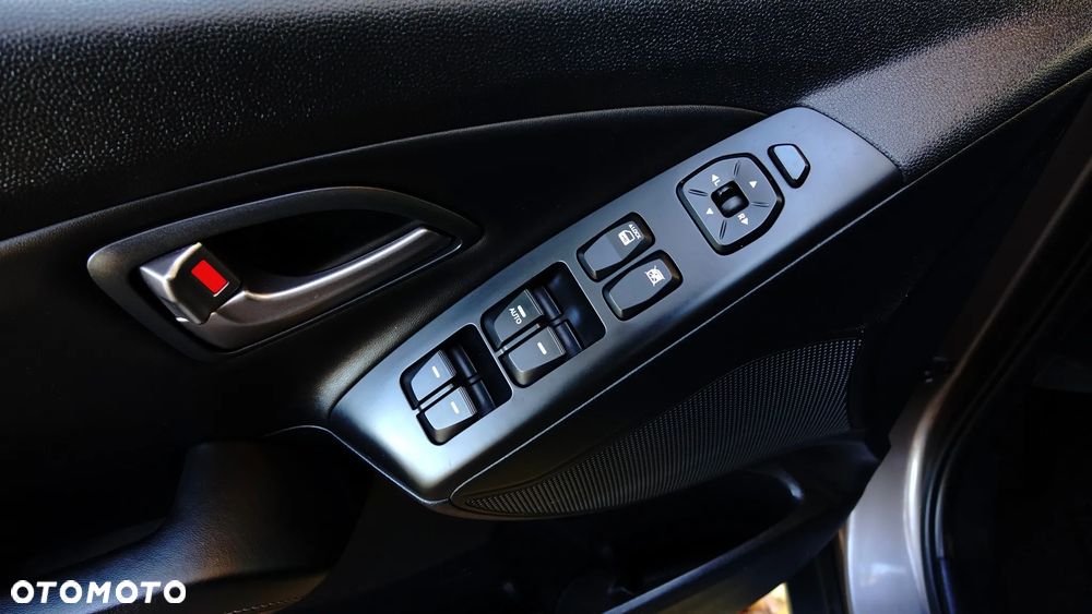 Hyundai ix35 1.7 CRDi Premium 2WD - 2