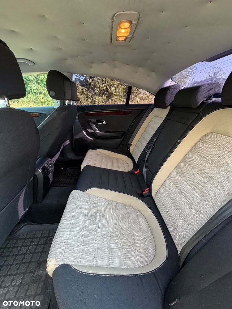 Volkswagen Passat CC 1.8 TSI - 19