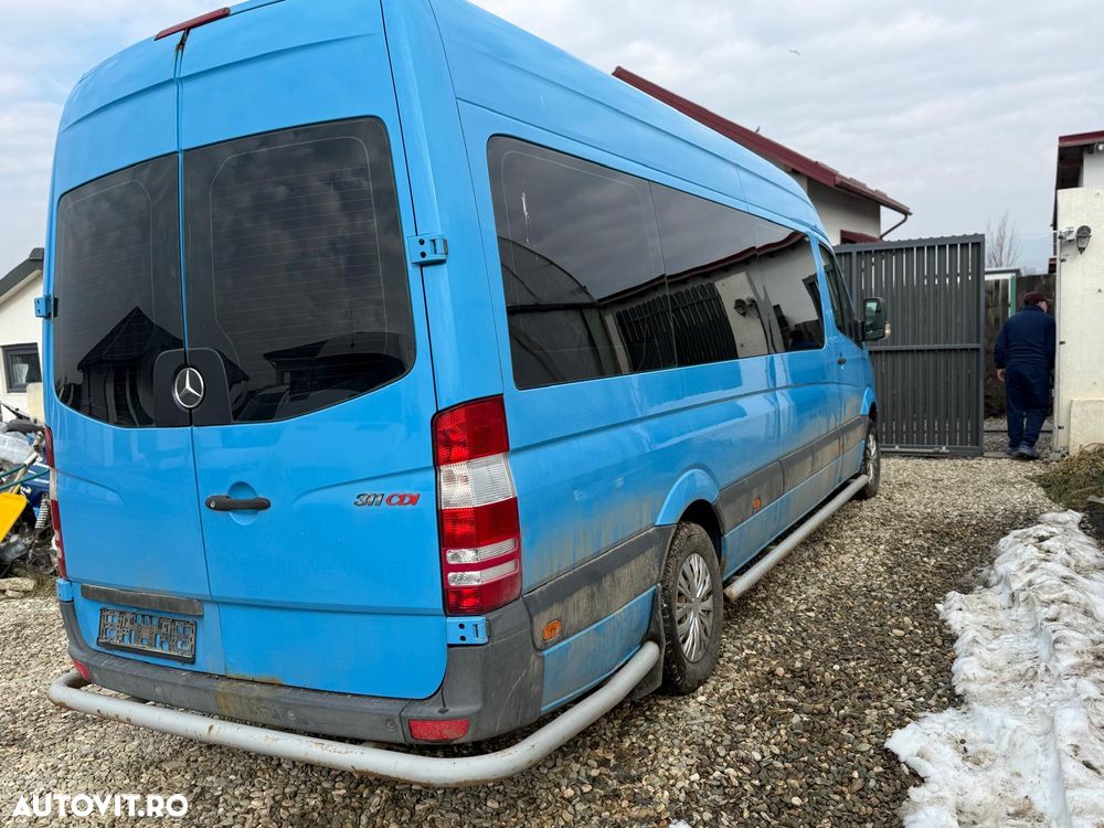 Mercedes-Benz Sprinter - 6