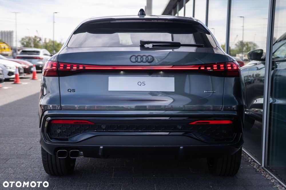 Audi Q5 Sportback - 5