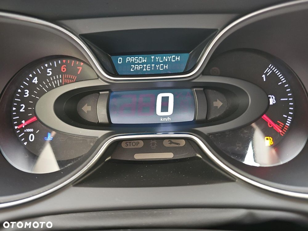 Renault Captur - 29