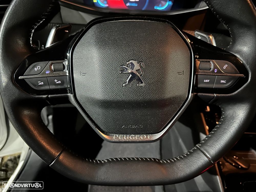 Peugeot 208 PureTech 100 EAT8 Allure Pack - 10