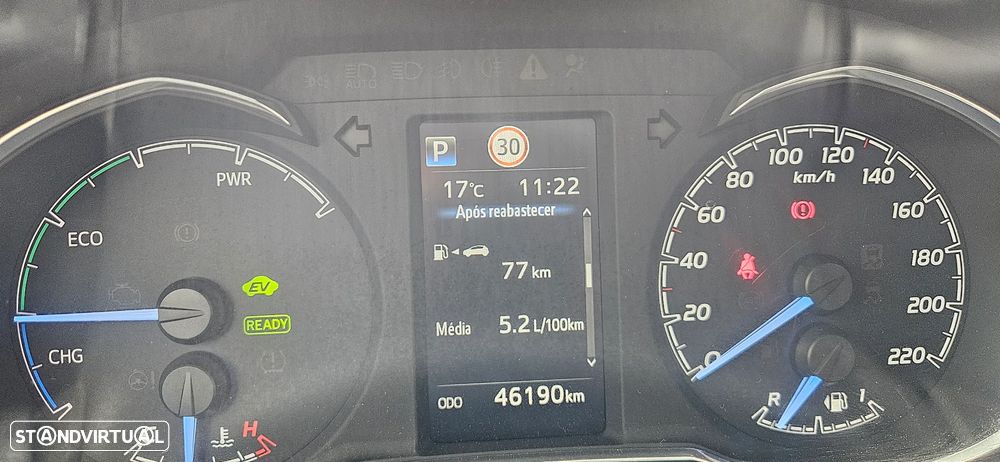 Toyota Yaris 1.5 HSD Comfort - 4