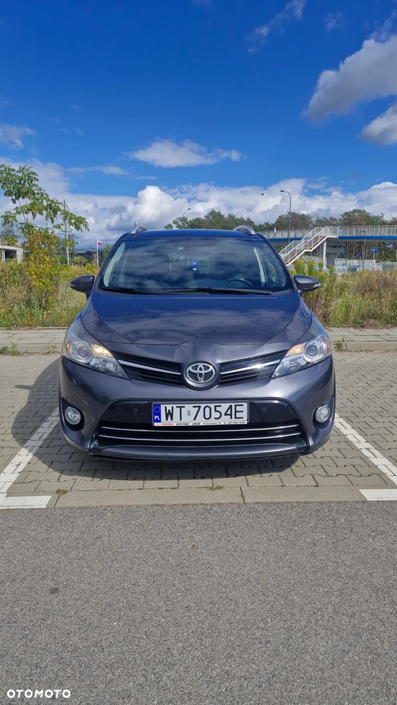 Toyota Verso 1.8 Premium 7os MS - 3