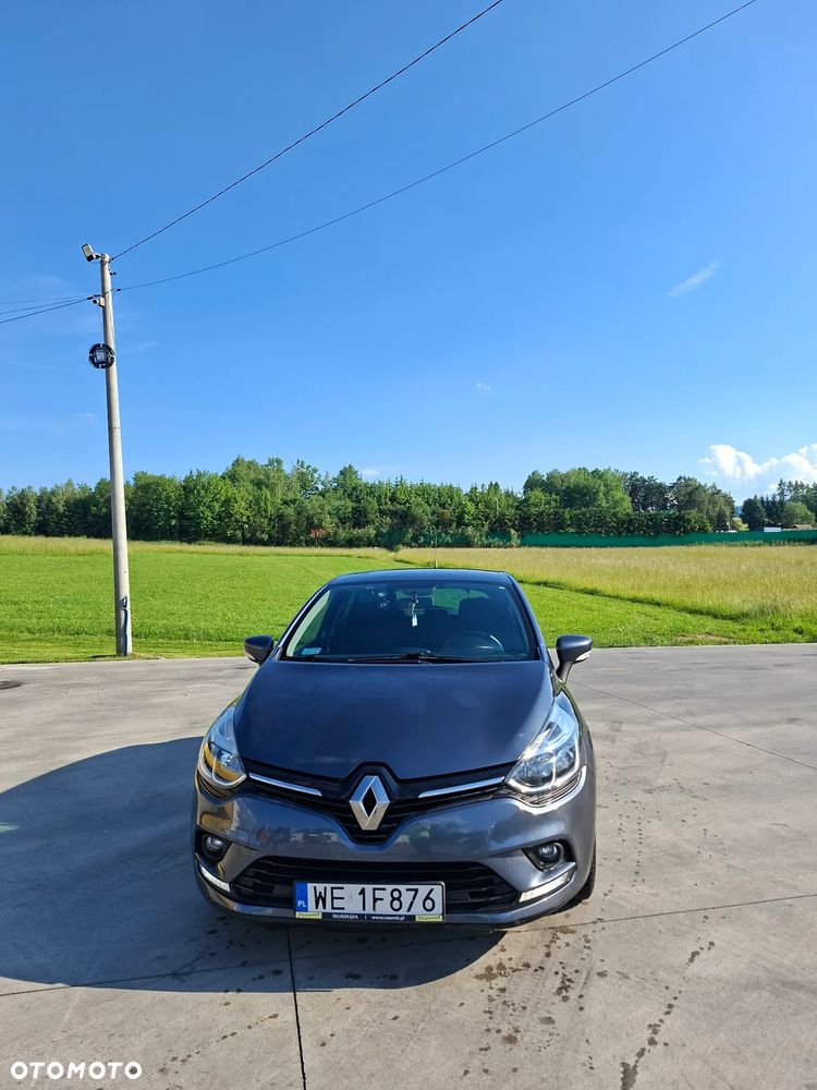 Renault Clio - 1