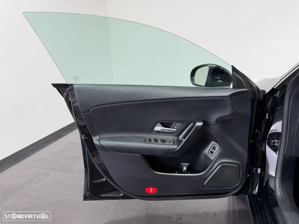 Mercedes-Benz CLA 200 d Progressive Aut. - 18