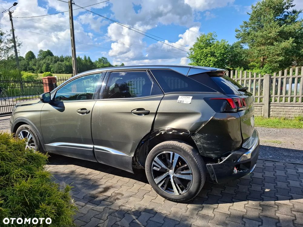 Peugeot 3008 PureTech 130 Stop & Start GPF Allure - 7