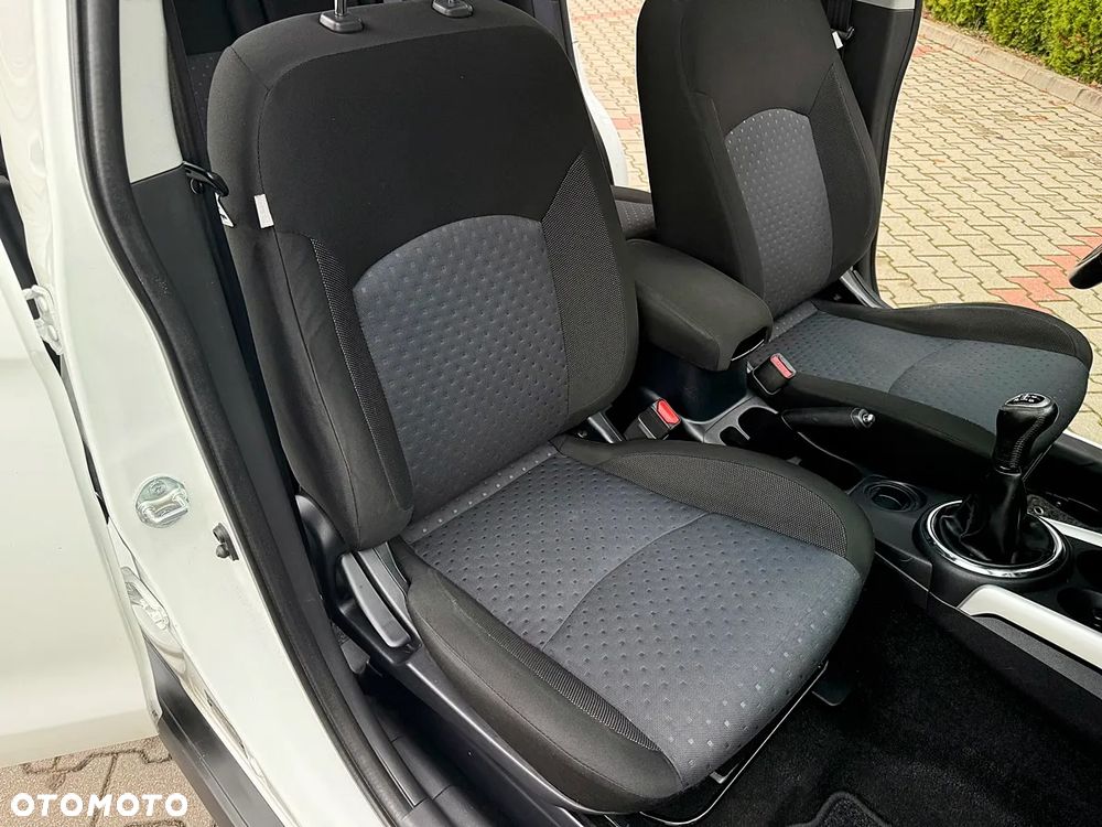 Mitsubishi ASX 1.6 Intense - 33