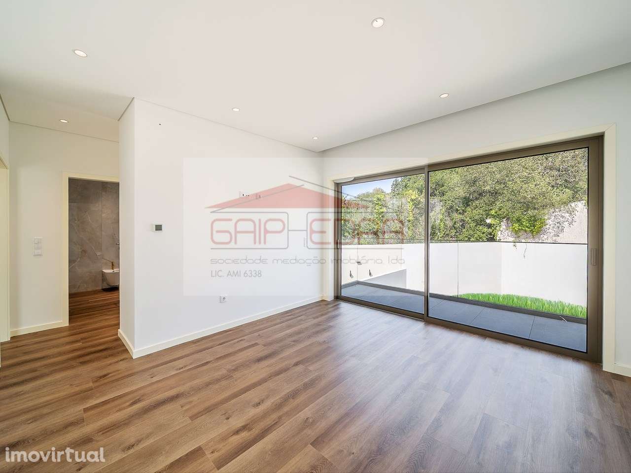 Moradia T3 com jardim e acessibilidade - Grande imagem: 5/28