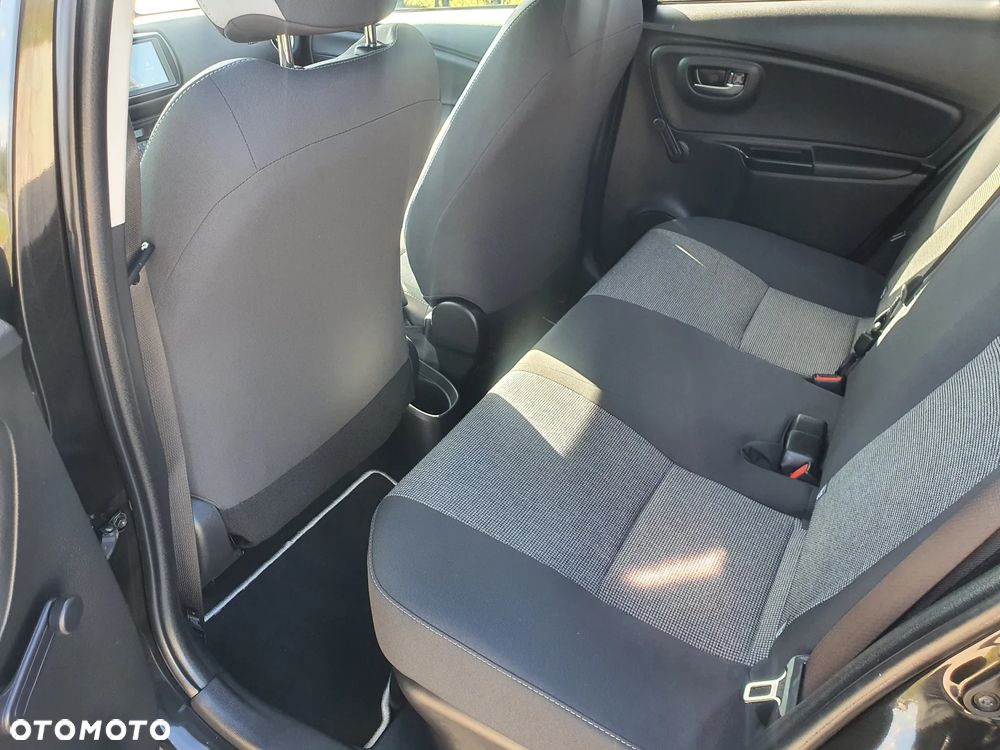 Toyota Yaris 1.5 VVT-i Y20 Team Deutschland - 11