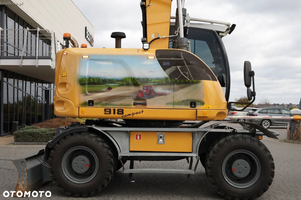 Liebherr A918 Compact Litronic - 5