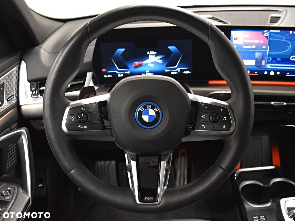 BMW iX2 xDrive30 66.5kWh M Sport Edition - 18