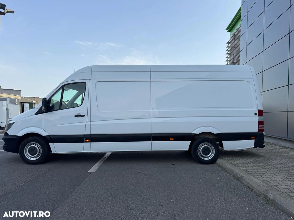 Mercedes-Benz Sprinter - 19