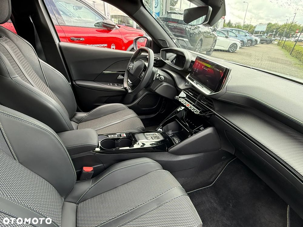 Peugeot 2008 1.2 PureTech GT S&S EAT8 - 6