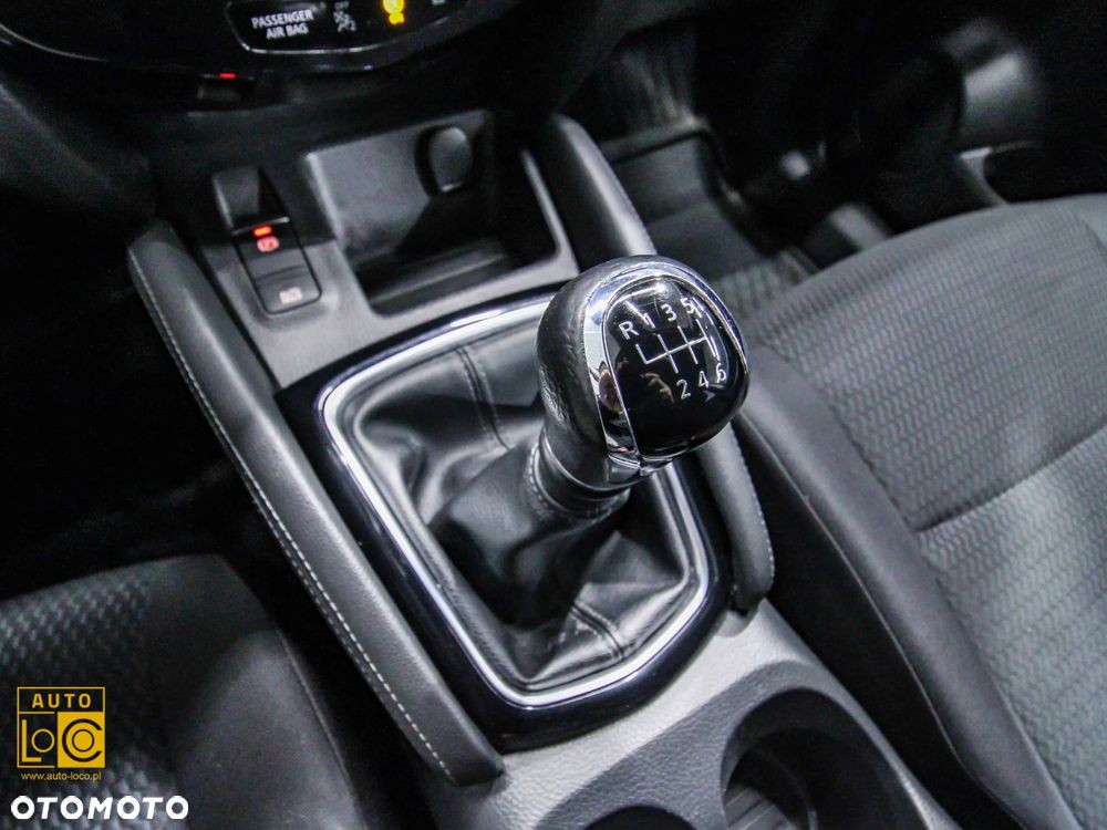 Nissan Qashqai 1.3 DIG-T N-TEC - 20